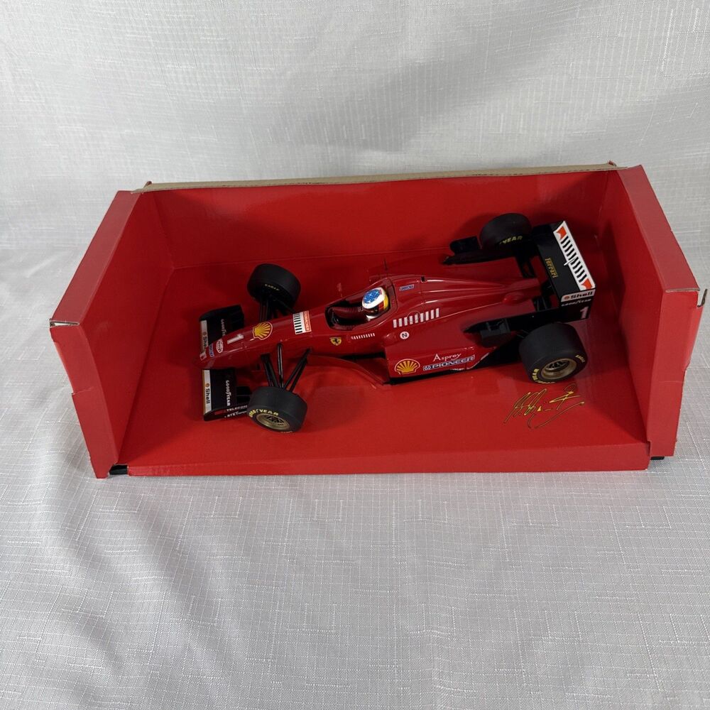 Paul's Model Art 1:18 1996 Ferrari F310 Michael Schumacher Collection #1